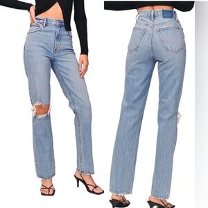 NWT ABERCROMBIE & FITCH ULTRA HIGH RISE 90s STRAIGHT JEANS SIZE 25